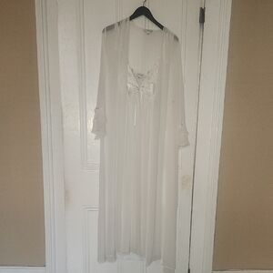 Elegant White Sheer Lace Robe